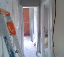 étage, vue sue chambre 1 et SdB