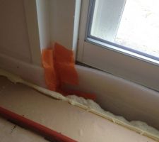 Ajustement pour baies à galandage