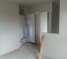 Vue du d&eacute;gagement/bureau &eacute;tage