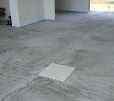 Chape du RdC avec modèle carrelage