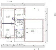 Le palier a été modifié après édition du plan, les portes des chambres 1 et 2 ont été reculées d'environ 60 cm pour libérer de l'espace et réduire un peu les chambres qui étaient très grandes.

La salle de bain a été complètement chamboulée elle aussi (la douche a pris la place du WC, le WC celle de la baignoire contre le mur extérieur, la baignoire est maintenant le long du mur extérieur sous la fenêtre).