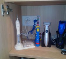 Prises dans meuble colonne de chez ikéa