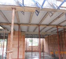 Dalle de l'&eacute;tage