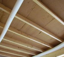 Laine de bois plafond et contrelatage