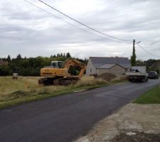 Et voilà la grosse pelle (20Tonnes, un beau bébé !)