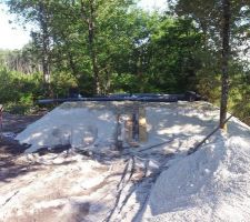 Je vais devoir agrandir car j'ai fait 35m2 de tertre, mais au sol et en fait , il faut que ça soit le drainage qui fasse 35m2