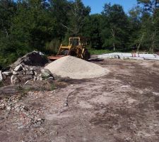 Il faut que ça soit le drainage qui fasse 35m2, j'ai encore du gravier, ça va...