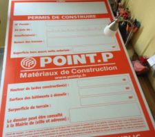 Panneau pour affichage sur le terrain.