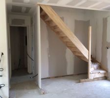Entr&eacute;e / escalier