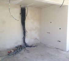 Enduit inétrieur terminé !
RDJ