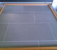 Carrelage choisi pour l'étage (SDB et WC)