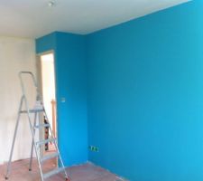 Couleur bleue bora bora et blanc scintillant pour ma deuxième puce