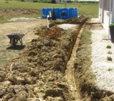 Tranchée pour le drain