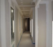 Couloir de la suite parentale