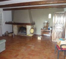 Chemin&eacute;e imposante ... que faire pour en faire une solution de chauffage ?