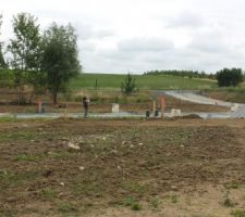 Vue de notre terrain depuis la fa&ccedil;ade ouest (l'arri&egrave;re)