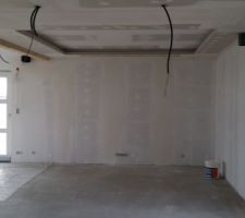 Faux plafond salon pour ruban led