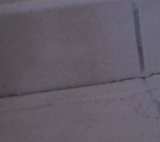 Fissure joint  plinthe/carrelage