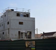 La mise hors d'air a commencé pour le Bâtiment C et D, avec la pose des fenêtres. Une nouvelle grosse étape du chantier.