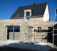 Chapeau de sortie de cheminée posé.