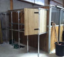 Premier porte bois et panneau latéral