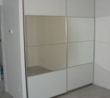 Avant comblement de la niche sup&eacute;rieure au caisson ikea