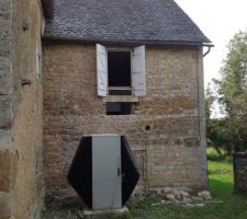 Pour cette année cette fenêtre passe en porte fenêtre pour avoir un accès sur la futur terrasse