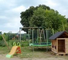 Le cabanon des enfants en palettes:  
Et voilà!