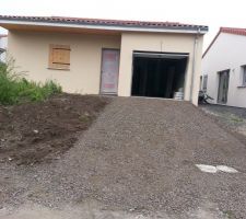 Devant garage propre