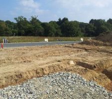 Terrassement et acc&egrave;s chantier, raccordement tout a egoux