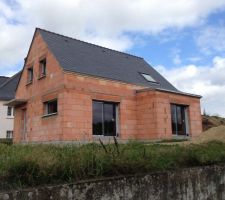 Menuiseries posées ,enfin ont commence à voir un beau rendu !!!
affaire a suivre........