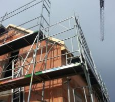 Probl&egrave;me : chute d?&eacute;chafaudage pendant le week end.