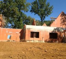 Toit terrasse entre la partie jour et la partie nuit ( cuisine )