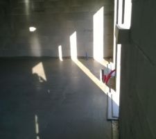 Chape  du rdc faite !