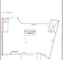 Voil&agrave; le plan du terrain.