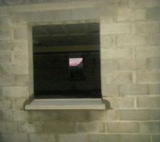 Rebord fenêtre chambre RDC