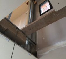 Conduit feu et futur escalier