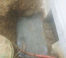 Dallage de la cours anglaise du vide sanitaire