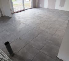 Carrelage rdc avec joints