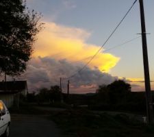 La peinture des nuages aussi est terminée