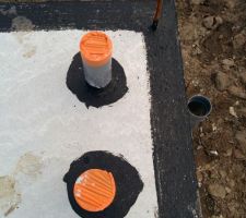 Traitement préventif anti-termites (d'après d'autres photos vues sur forumconstruire...)
