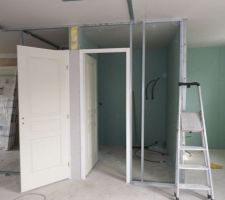 Pose des cloisons placostyle