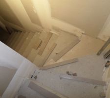 Escalier vers le sous-sol
