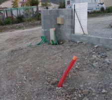 Arrivées des réseaux secs au sud-ouest du terrain