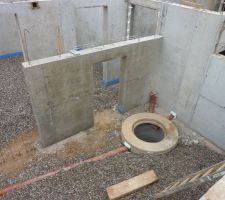 Regard dans le vide-sanitaire