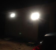 Projecteurs , ca &eacute;claire!!