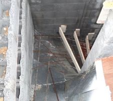 Le coffrage de l'escalier???