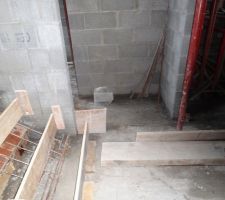 Le coffrage de l'escalier???