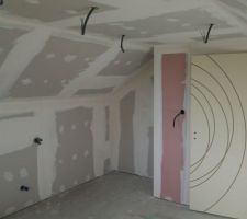 Amenagement de la chambre 1 dans le comble