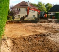 Le terrassement r&eacute;alis&eacute; commenc&eacute; vers le 06/10/2014.